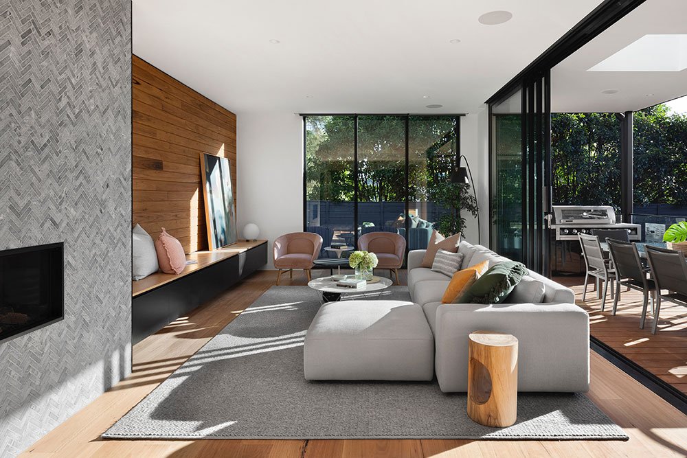 Rental & Leasing Services